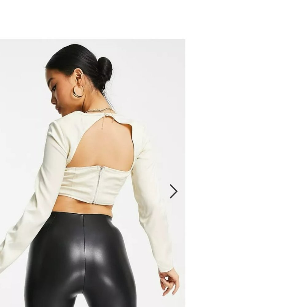 Missguided Satin Cut‎ Out Detail Corset Crop Top Blouse in Cream Size 8 - NEW